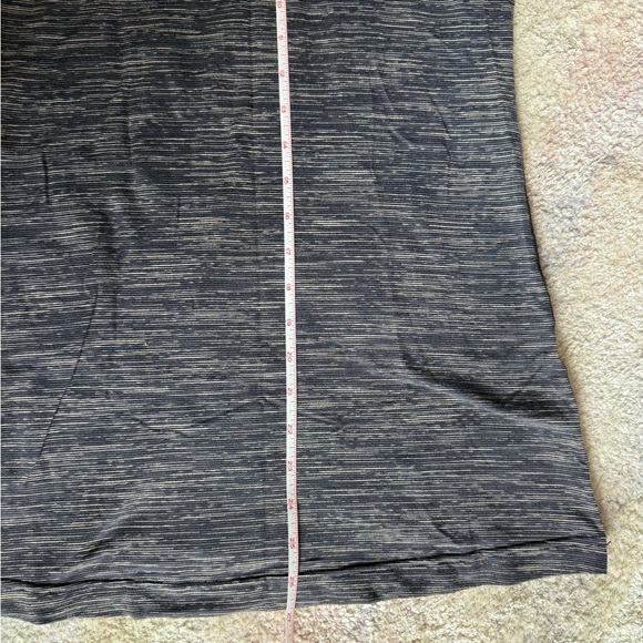 LULULEMON Cool Racerback Tank Top Gray Wee Are From Space W1F26S Striped Sz 8 - Picture 8 of 8
